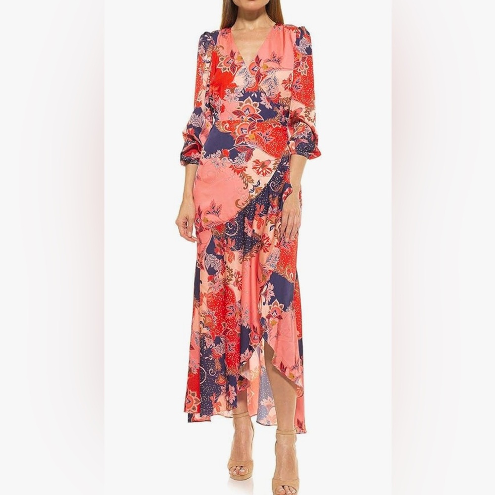 Alexia Admor Tala dress!